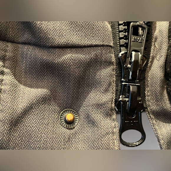 Nobis Down Coat (short) - Picture 4 of 14